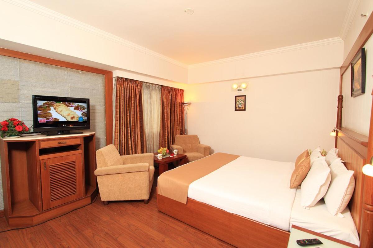 Parijatha Gateway Hotel Bangalore Ngoại thất bức ảnh