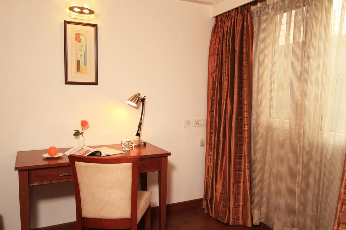 Parijatha Gateway Hotel Bangalore Ngoại thất bức ảnh